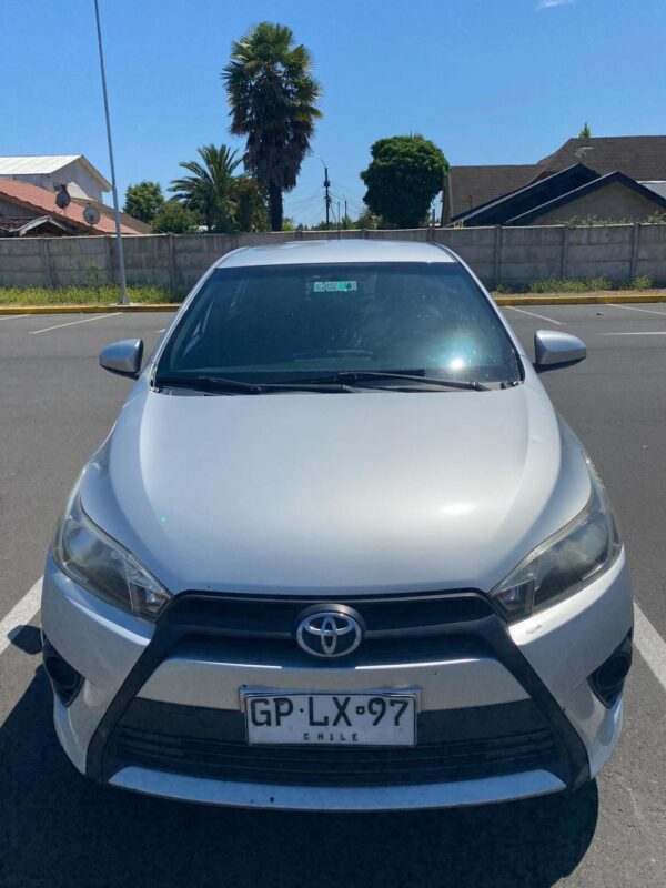 TOYOTA YARIS AÑO 2014 / CHILLÁN - Imagen 3